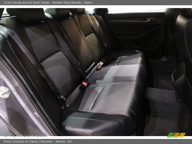 Modern Steel Metallic / Black 2018 Honda Accord Sport Sedan