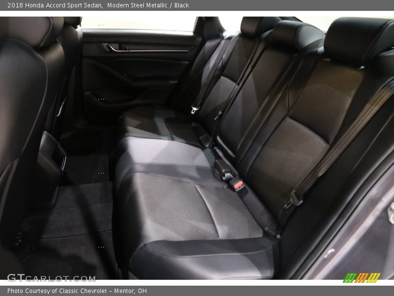 Modern Steel Metallic / Black 2018 Honda Accord Sport Sedan
