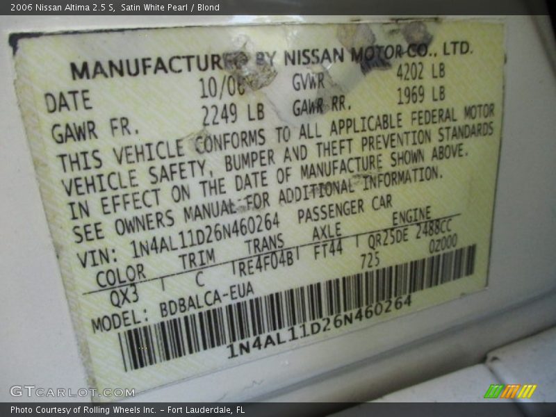 Satin White Pearl / Blond 2006 Nissan Altima 2.5 S