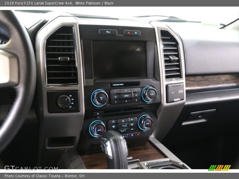 White Platinum / Black 2018 Ford F150 Lariat SuperCrew 4x4