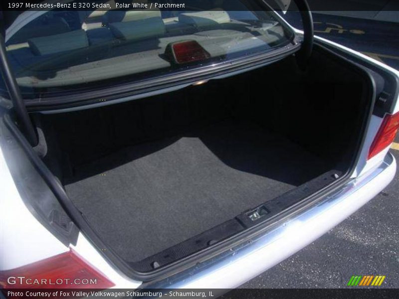 Polar White / Parchment 1997 Mercedes-Benz E 320 Sedan