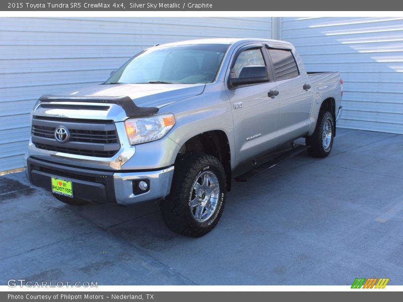 Silver Sky Metallic / Graphite 2015 Toyota Tundra SR5 CrewMax 4x4