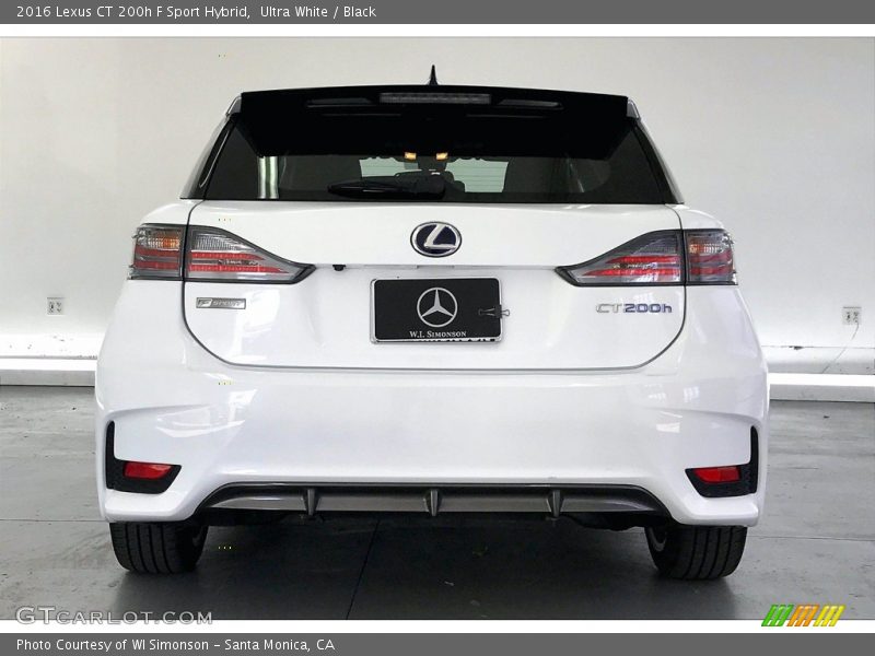  2016 CT 200h F Sport Hybrid Ultra White