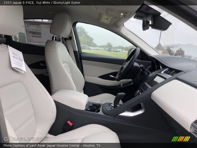 Fuji White / Ebony/Light Oyster 2020 Jaguar E-PACE
