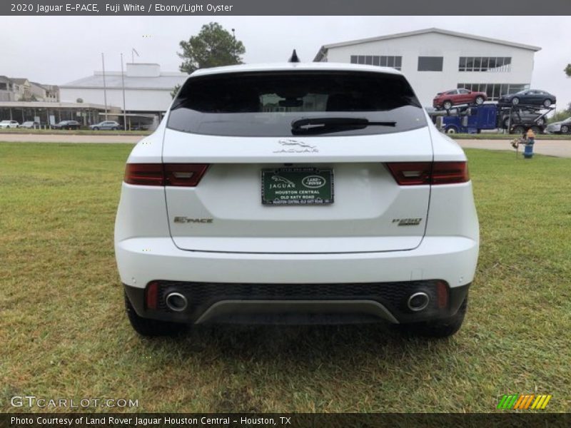 Fuji White / Ebony/Light Oyster 2020 Jaguar E-PACE