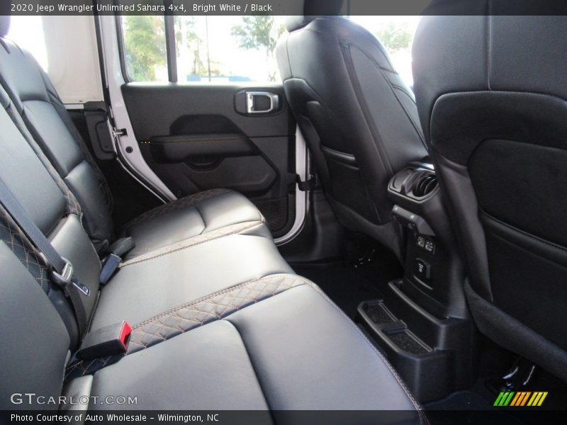 Bright White / Black 2020 Jeep Wrangler Unlimited Sahara 4x4