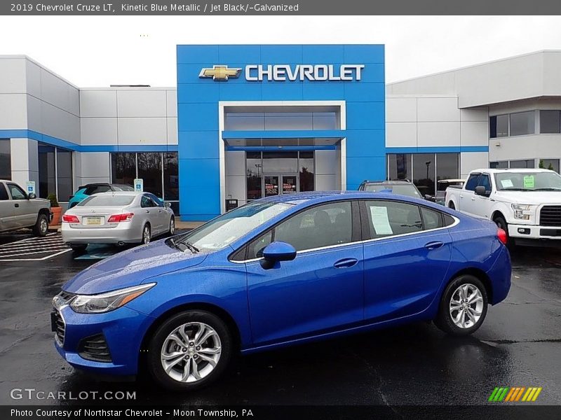 Kinetic Blue Metallic / Jet Black/­Galvanized 2019 Chevrolet Cruze LT