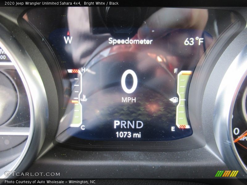 Bright White / Black 2020 Jeep Wrangler Unlimited Sahara 4x4