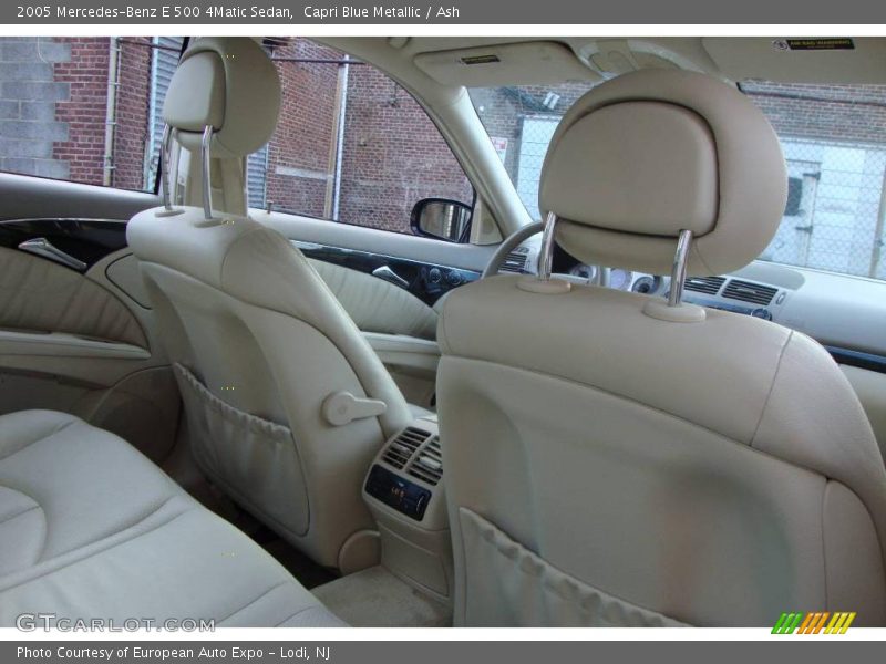 Capri Blue Metallic / Ash 2005 Mercedes-Benz E 500 4Matic Sedan