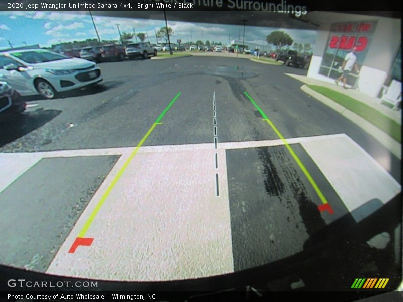 Bright White / Black 2020 Jeep Wrangler Unlimited Sahara 4x4