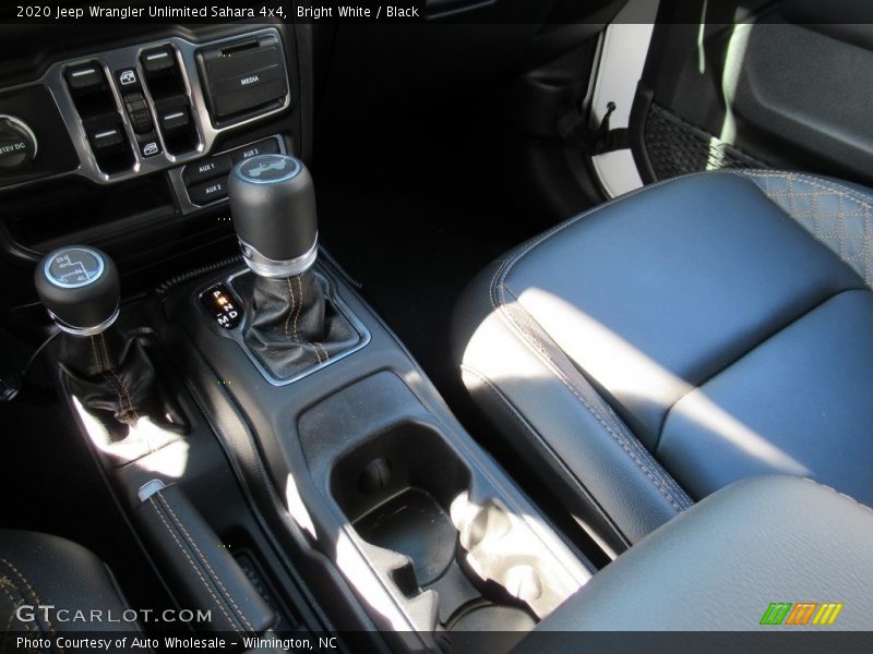 Bright White / Black 2020 Jeep Wrangler Unlimited Sahara 4x4