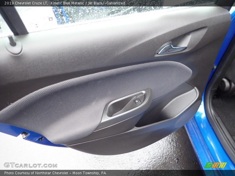 Kinetic Blue Metallic / Jet Black/­Galvanized 2019 Chevrolet Cruze LT