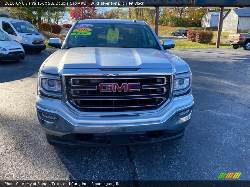 Quicksilver Metallic / Jet Black 2016 GMC Sierra 1500 SLE Double Cab 4WD