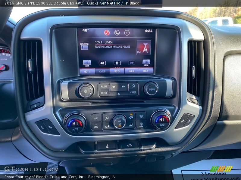 Controls of 2016 Sierra 1500 SLE Double Cab 4WD