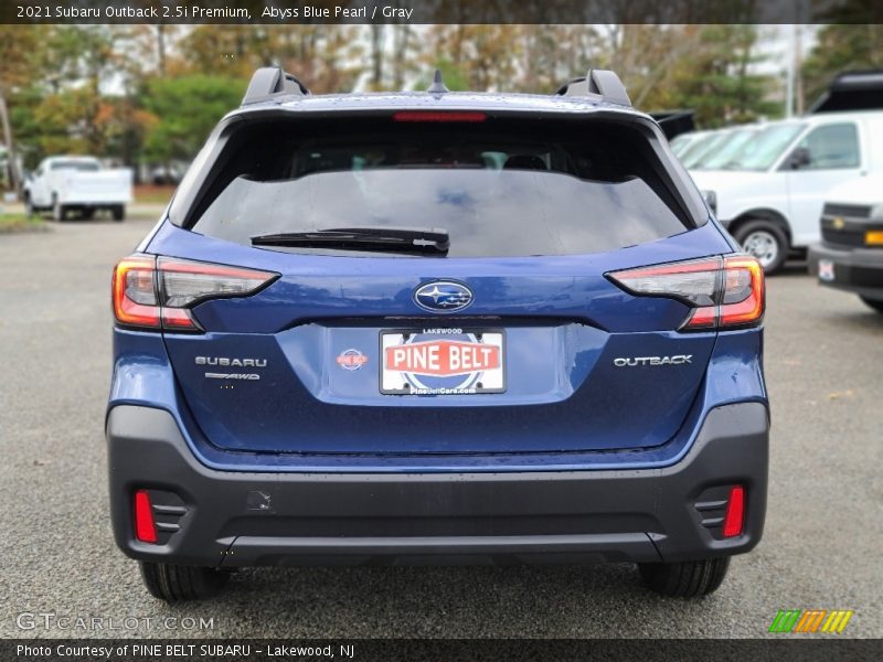 Abyss Blue Pearl / Gray 2021 Subaru Outback 2.5i Premium