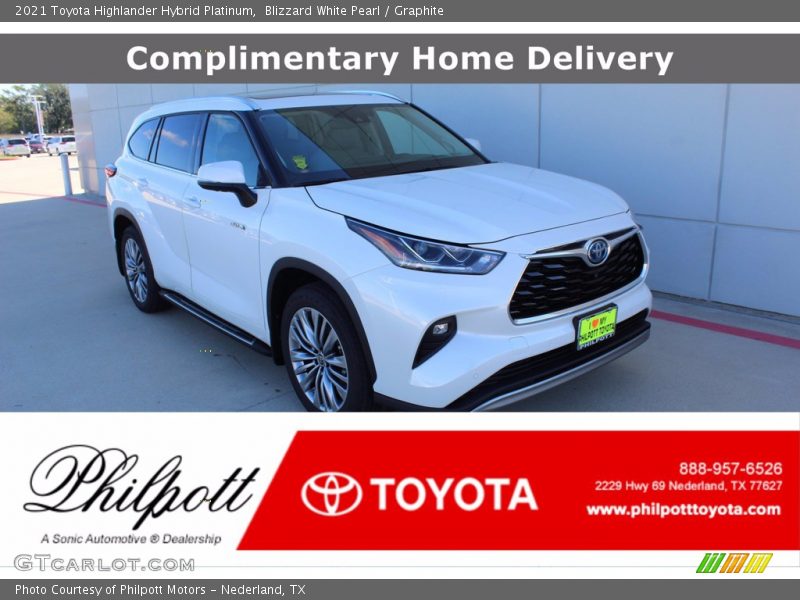 Blizzard White Pearl / Graphite 2021 Toyota Highlander Hybrid Platinum