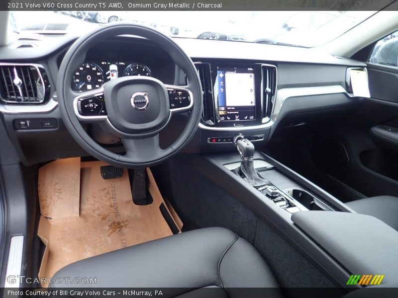  2021 V60 Cross Country T5 AWD Charcoal Interior