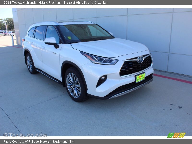 Blizzard White Pearl / Graphite 2021 Toyota Highlander Hybrid Platinum