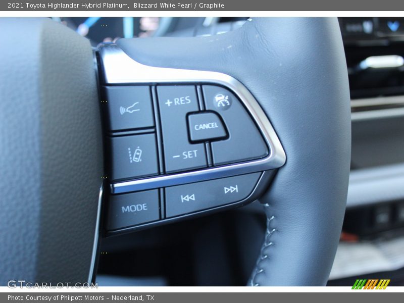 Blizzard White Pearl / Graphite 2021 Toyota Highlander Hybrid Platinum