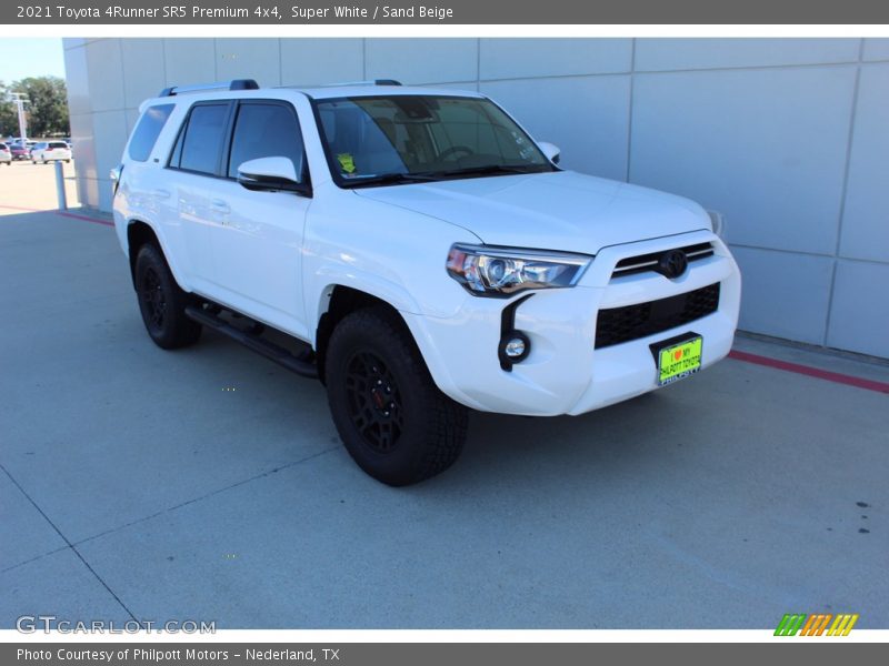 Super White / Sand Beige 2021 Toyota 4Runner SR5 Premium 4x4