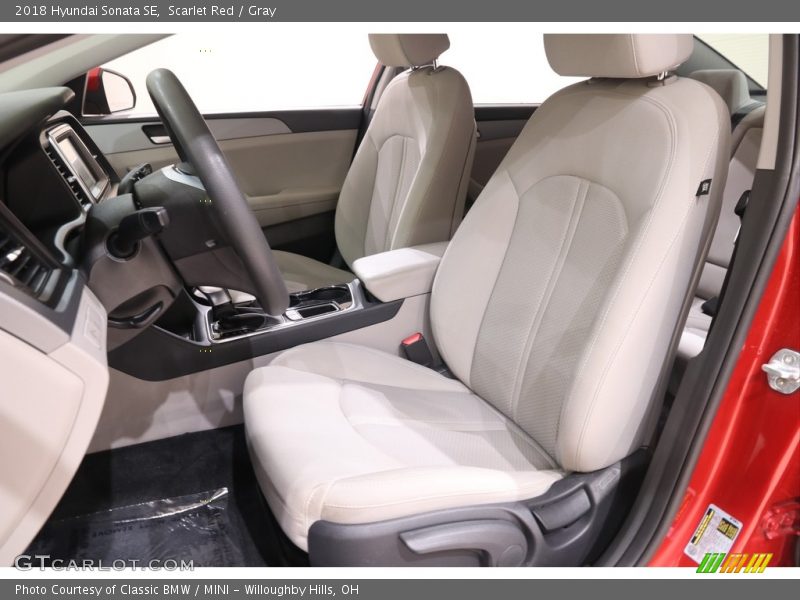 Scarlet Red / Gray 2018 Hyundai Sonata SE