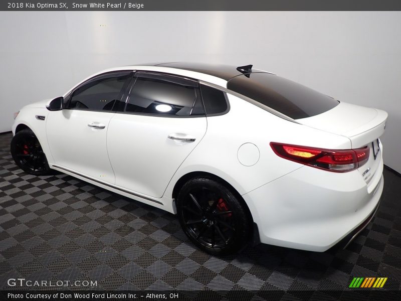 Snow White Pearl / Beige 2018 Kia Optima SX