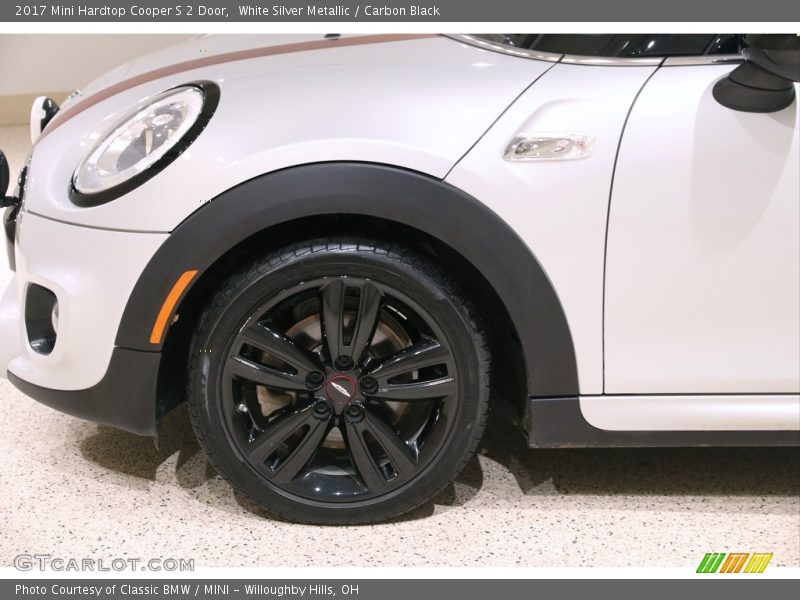 White Silver Metallic / Carbon Black 2017 Mini Hardtop Cooper S 2 Door
