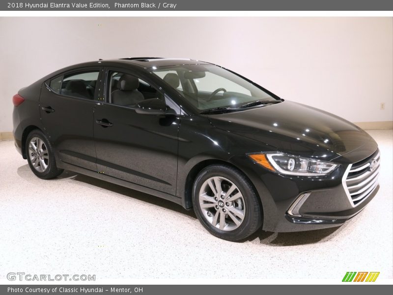 Front 3/4 View of 2018 Elantra Value Edition