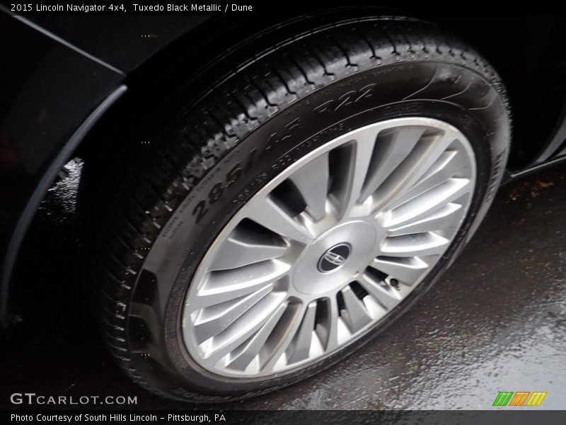  2015 Navigator 4x4 Wheel