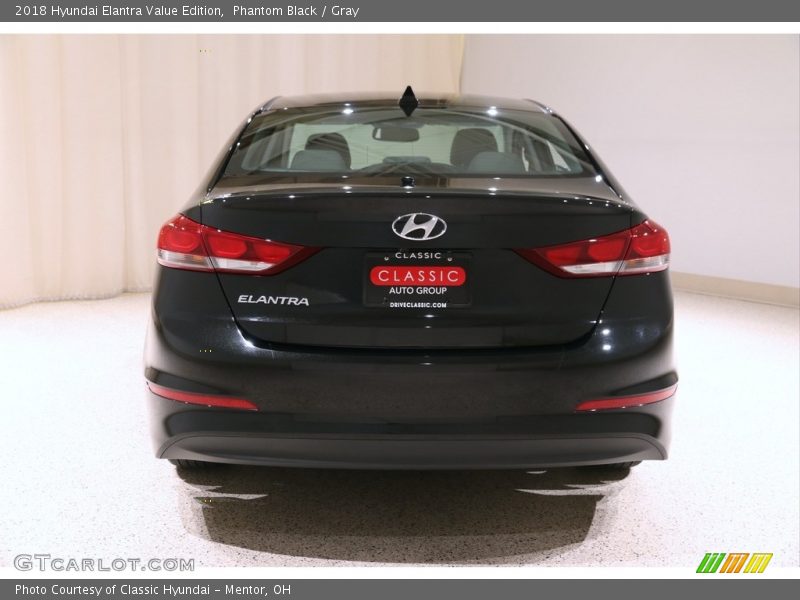 Phantom Black / Gray 2018 Hyundai Elantra Value Edition