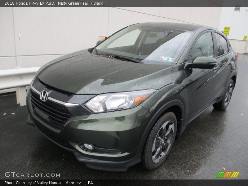 Front 3/4 View of 2018 HR-V EX AWD