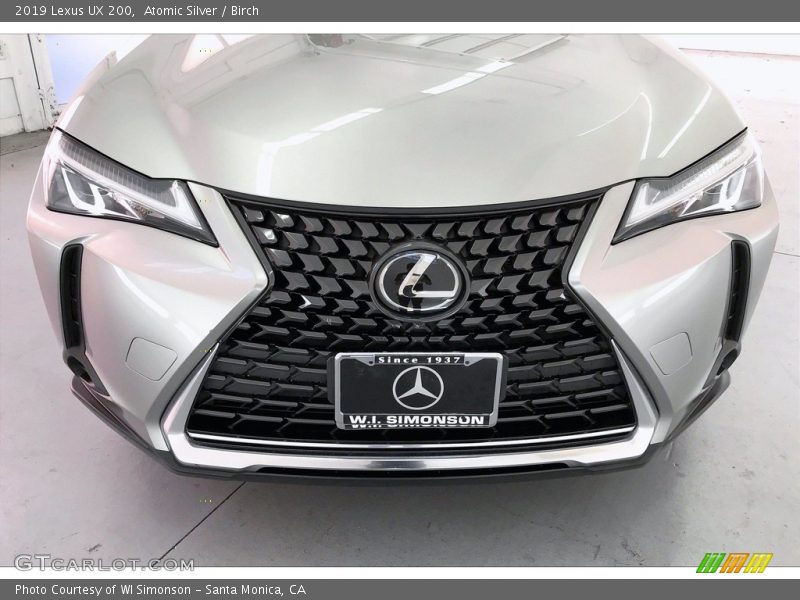 Atomic Silver / Birch 2019 Lexus UX 200