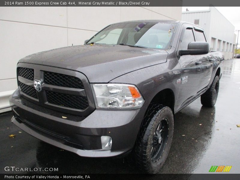 Front 3/4 View of 2014 1500 Express Crew Cab 4x4