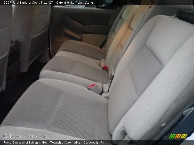 Oxford White / Light Stone 2007 Ford Explorer Sport Trac XLT