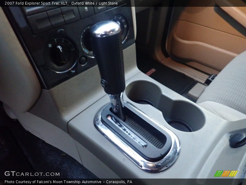 Oxford White / Light Stone 2007 Ford Explorer Sport Trac XLT