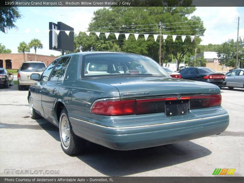 Medium Willow Green Metallic / Grey 1995 Mercury Grand Marquis LS