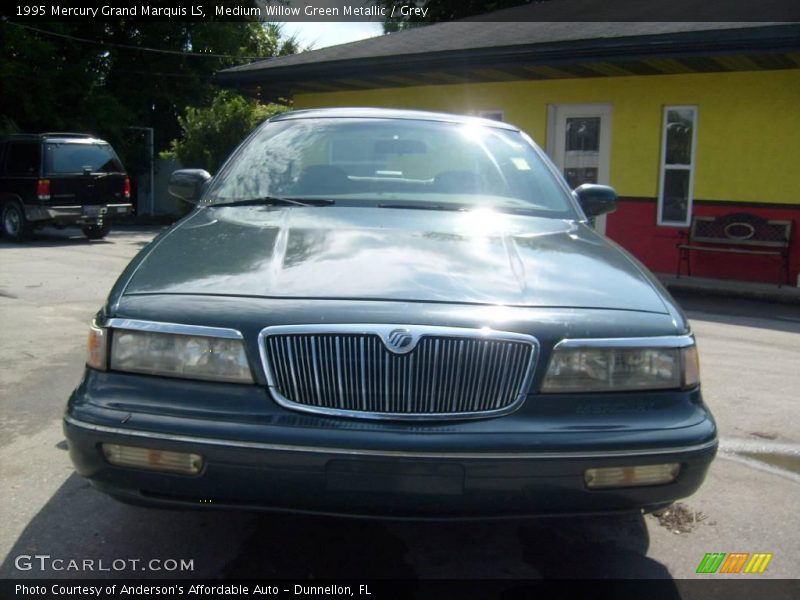 Medium Willow Green Metallic / Grey 1995 Mercury Grand Marquis LS