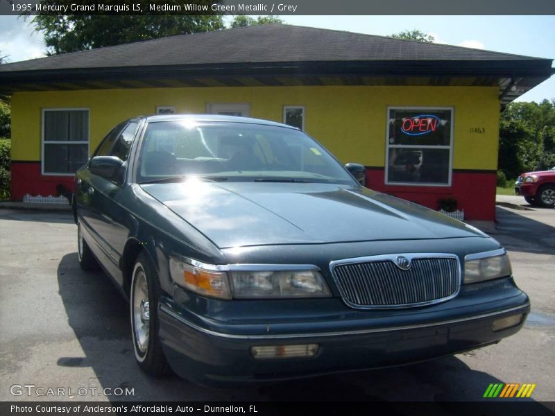 Medium Willow Green Metallic / Grey 1995 Mercury Grand Marquis LS