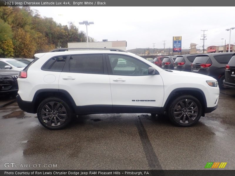 Bright White / Black 2021 Jeep Cherokee Latitude Lux 4x4