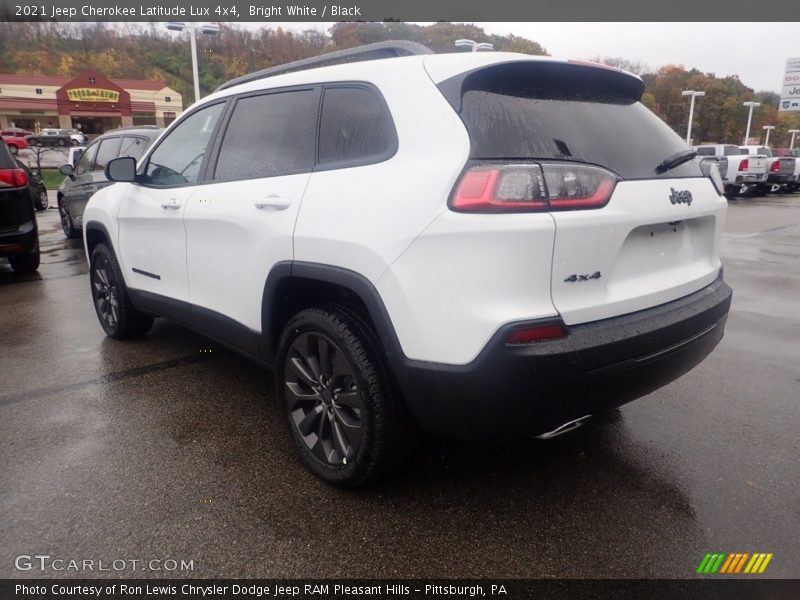 Bright White / Black 2021 Jeep Cherokee Latitude Lux 4x4