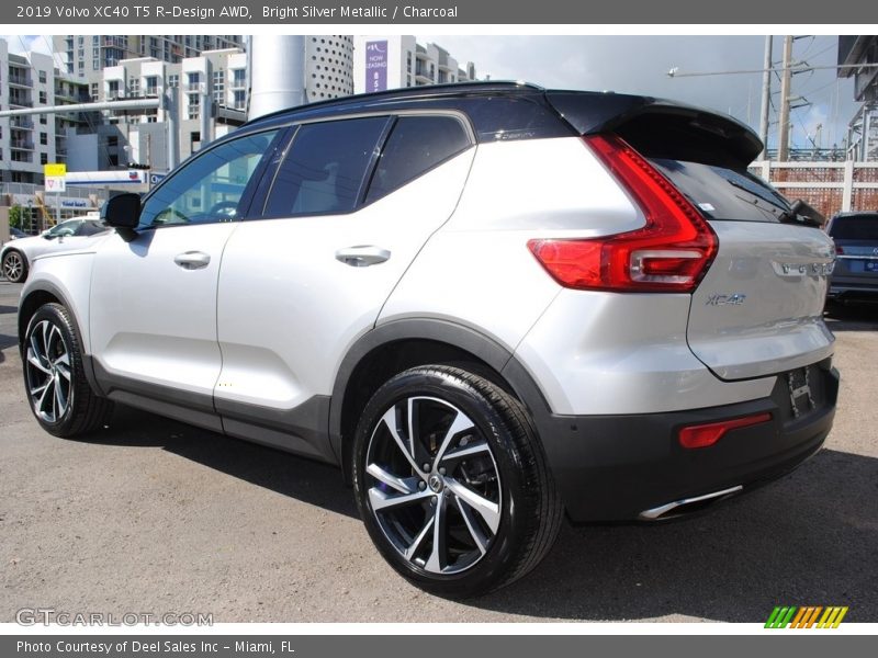 Bright Silver Metallic / Charcoal 2019 Volvo XC40 T5 R-Design AWD