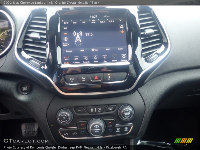 Controls of 2021 Cherokee Limited 4x4