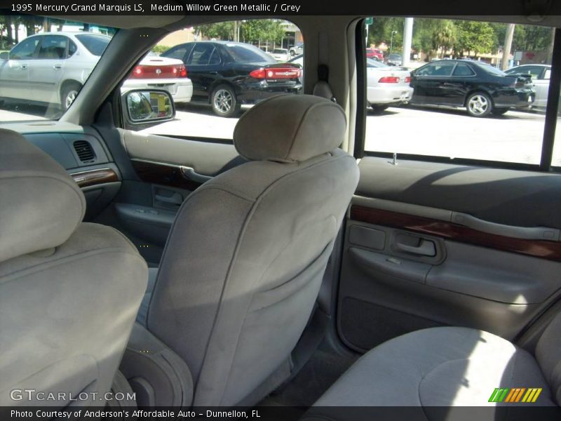 Medium Willow Green Metallic / Grey 1995 Mercury Grand Marquis LS