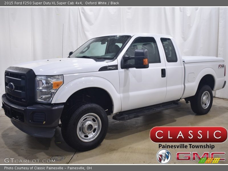 Oxford White / Black 2015 Ford F250 Super Duty XL Super Cab 4x4