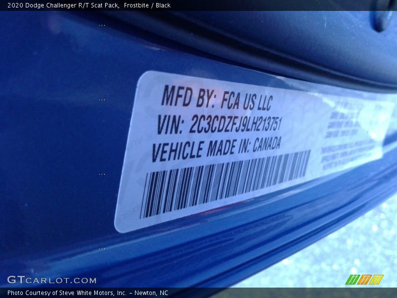 Frostbite / Black 2020 Dodge Challenger R/T Scat Pack