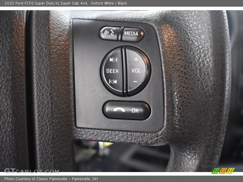 Oxford White / Black 2015 Ford F250 Super Duty XL Super Cab 4x4