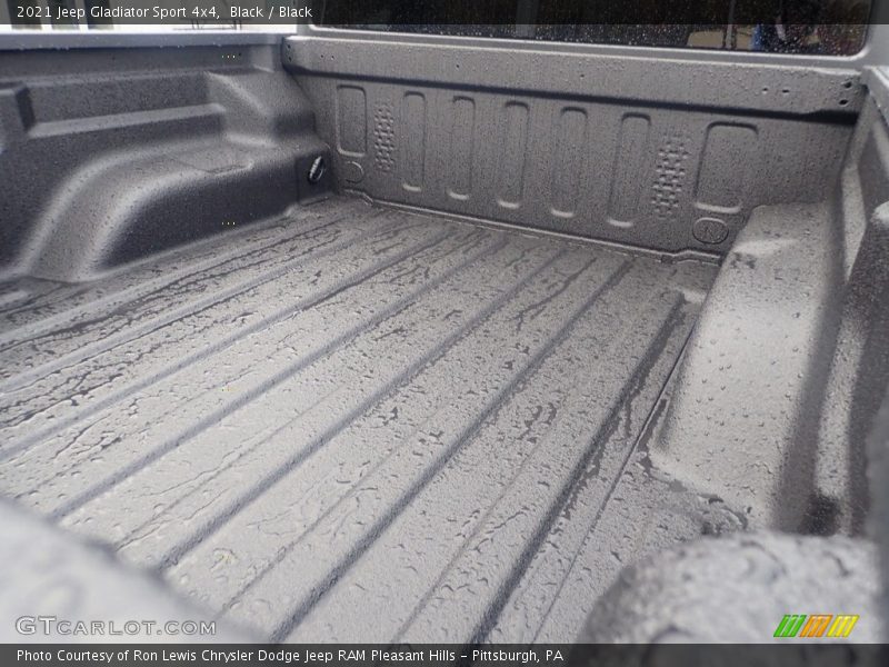 Black / Black 2021 Jeep Gladiator Sport 4x4