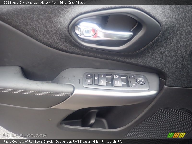 Sting-Gray / Black 2021 Jeep Cherokee Latitude Lux 4x4