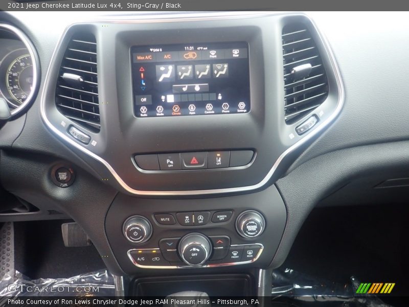 Sting-Gray / Black 2021 Jeep Cherokee Latitude Lux 4x4