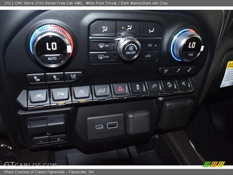 White Frost Tricoat / Dark Walnut/Dark Ash Gray 2021 GMC Sierra 1500 Denali Crew Cab 4WD